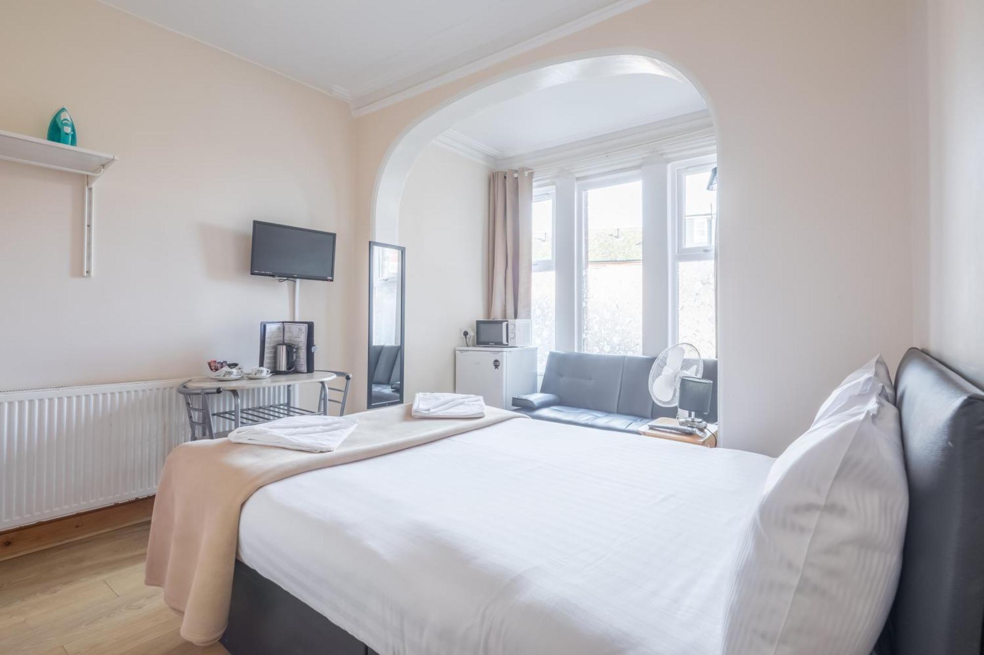 Rasa Sayang House - Self-Check-In Guesthouse Оксфорд Экстерьер фото